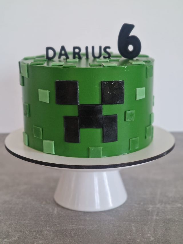 Bespoke sponge cake by JA Sweet Art in Peterborough