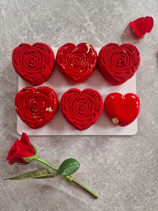 Handmade mini desserts by JA Sweet Art in Peterborough