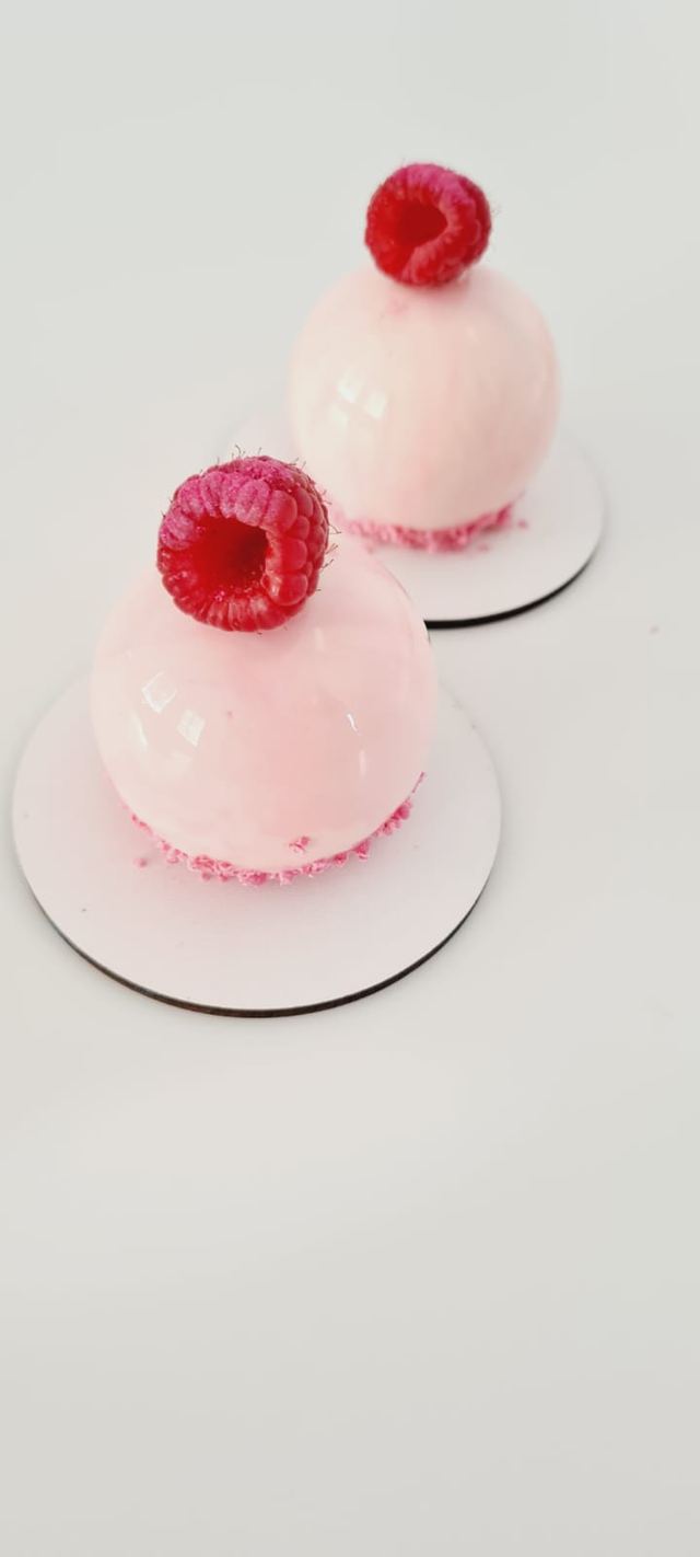Handmade mini desserts by JA Sweet Art in Peterborough