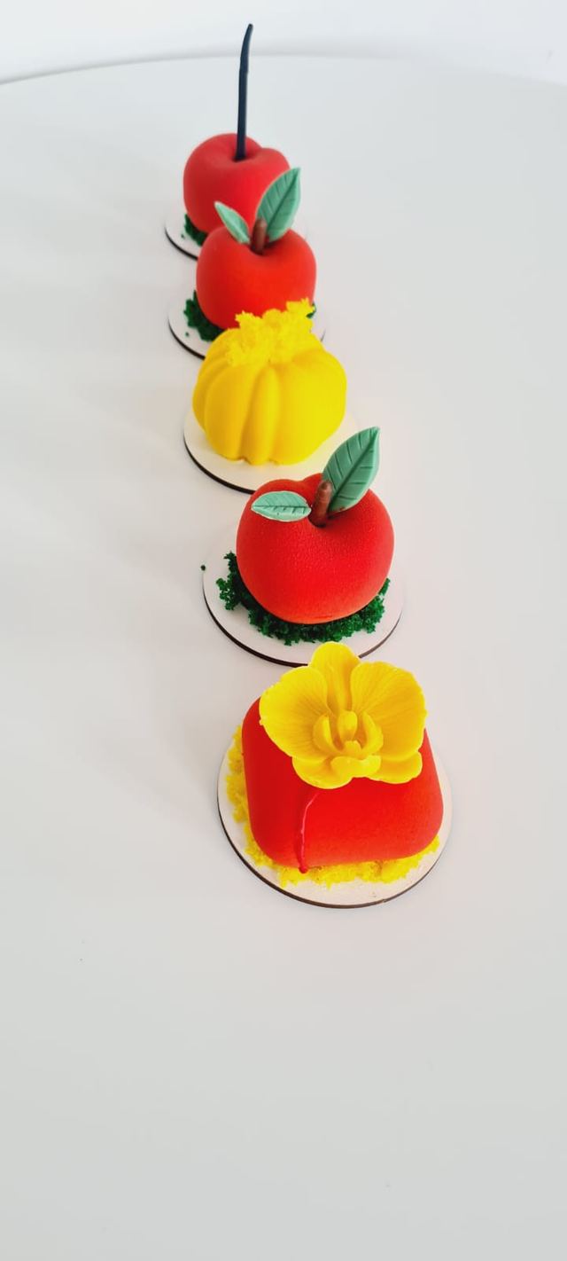 Handmade mini desserts by JA Sweet Art in Peterborough