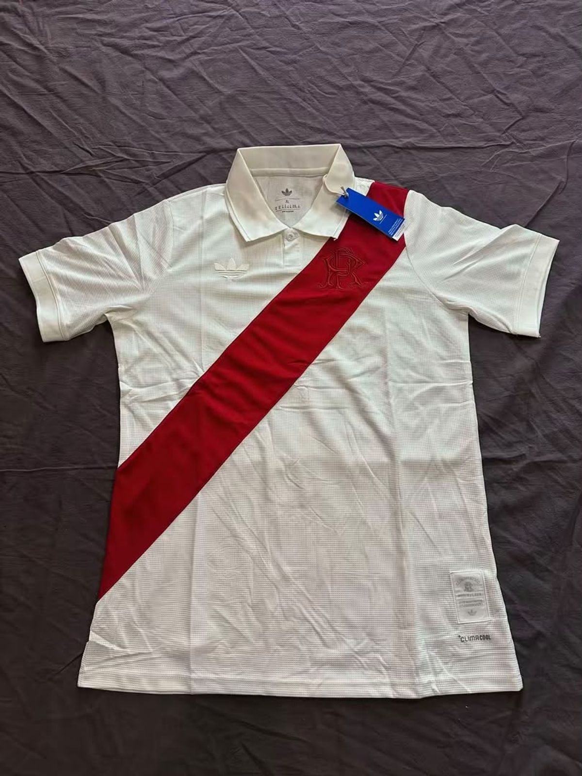 Camiseta River Aniversario 125th