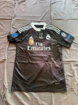 Camiseta Real Madrid Alternativa 2014, frente completo.