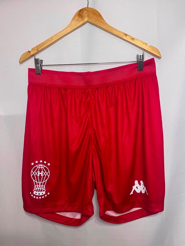 Short Huracan , frente completo.