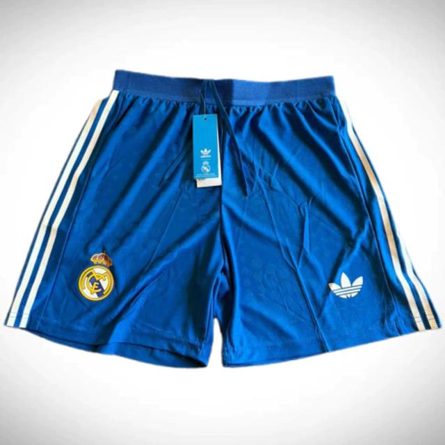 Short Real Madrid Azul, frente completo.