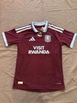 Camiseta Aston Villa, frente completo.