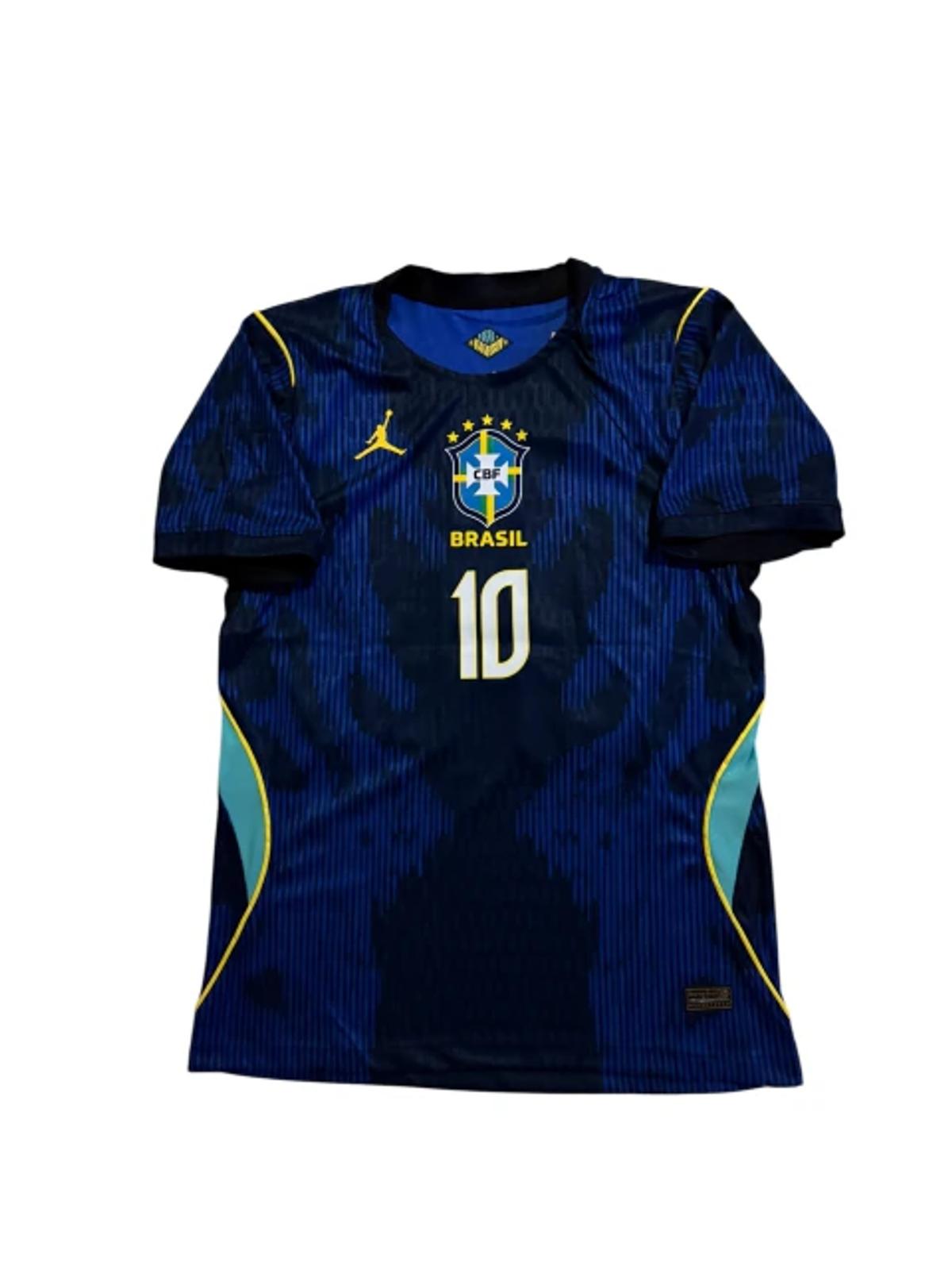 Camiseta Brasil Suplente 2026, frente completo.