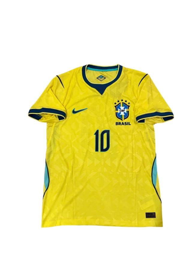 Camiseta Brasil Titular 2026, frente completo.