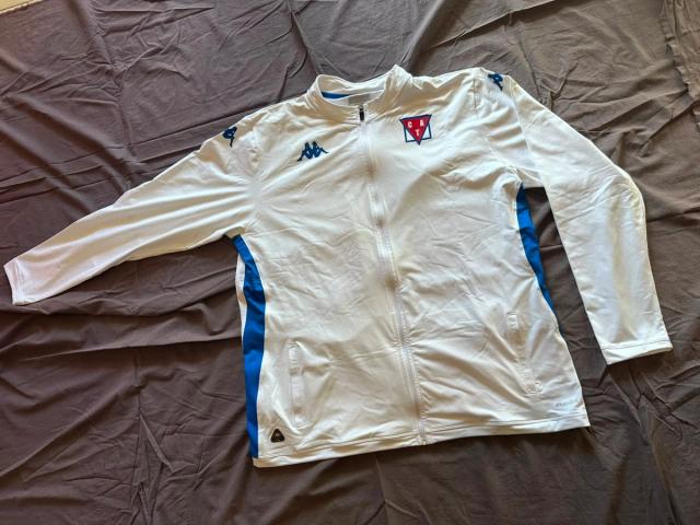 Campera Tigre Kappa Original, frente completo.