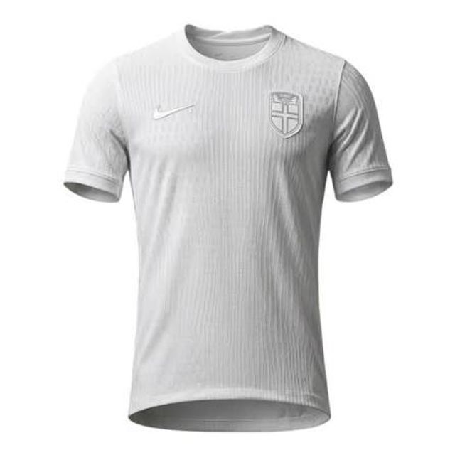 Camiseta Noruega Blanca, frente completo.