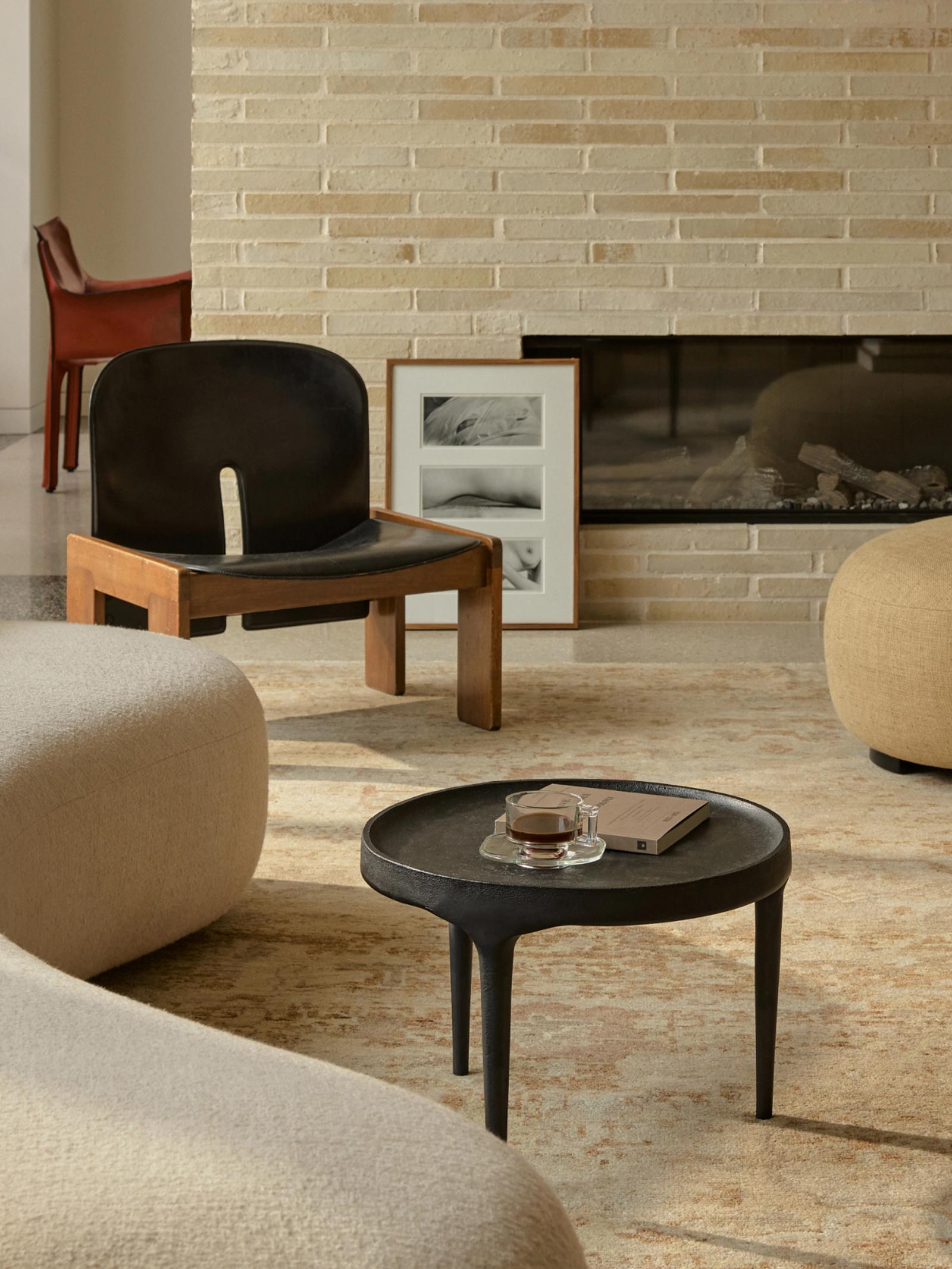 Armadillo Linea Collection featuring Allegra Rug in Cinnamon