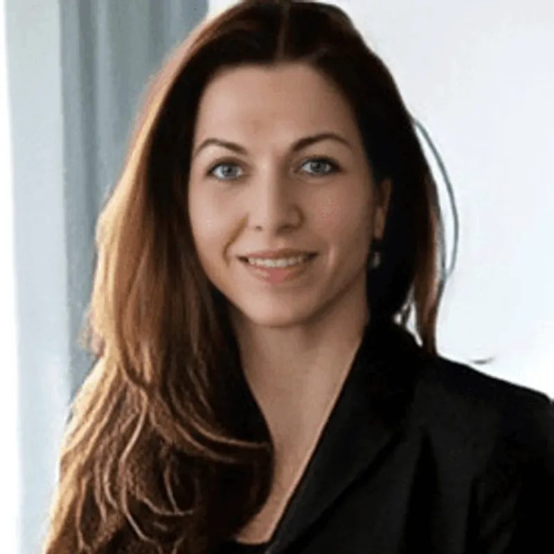Bettina Ostermann, insurance broker at Myhealthcarebroker