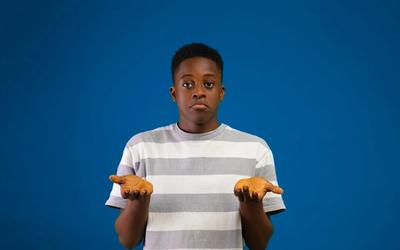 Screen Printing vs. Embroidery: Choosing the Right Decoration Method