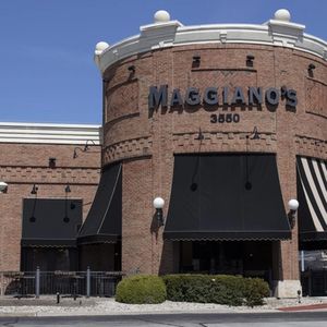Indianapolis - Circa April 2020: Maggiano's Little Italy restaurant. Maggiano's is offering Carryout, Curbside and Delivery during social distancing.