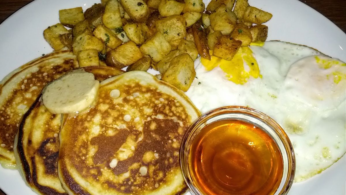 Buttermilk pancakes at Kingston Taphouse