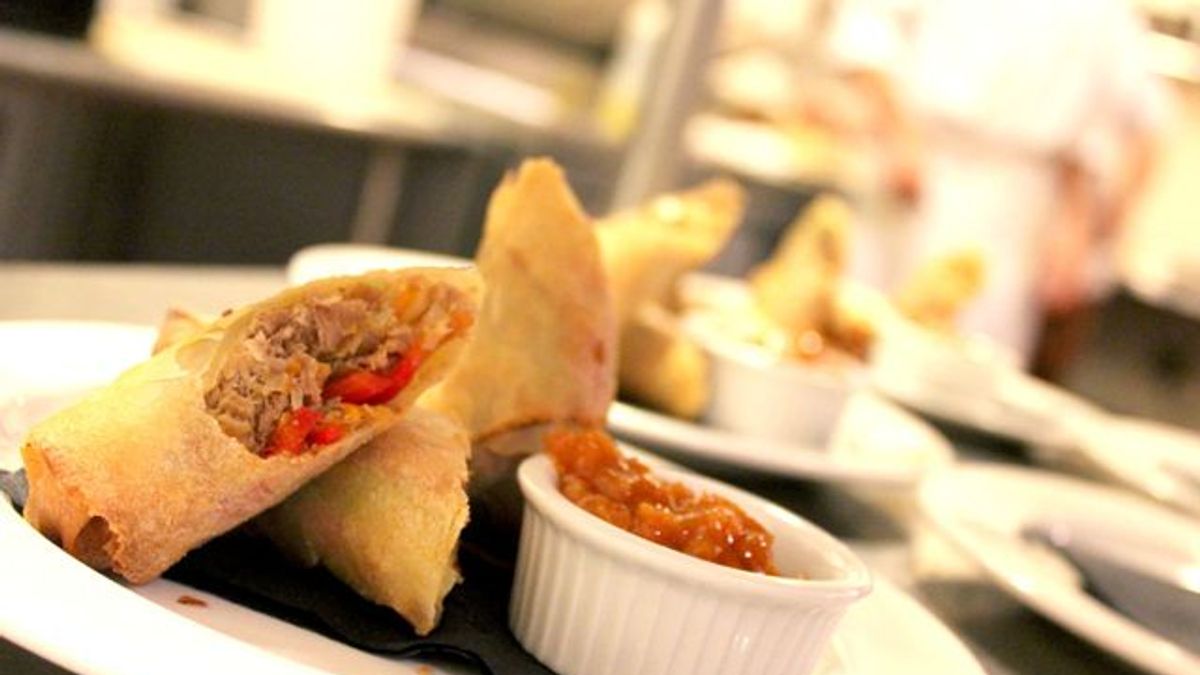 Duck Confit Spring Rolls