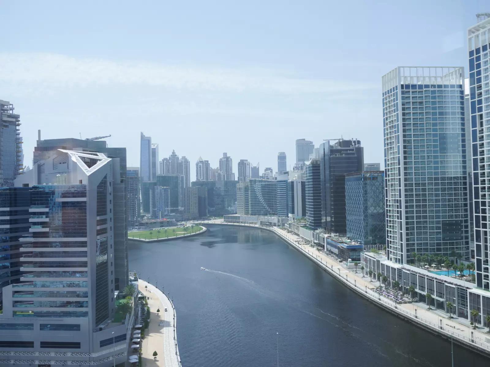 Canal Bay - Image 10