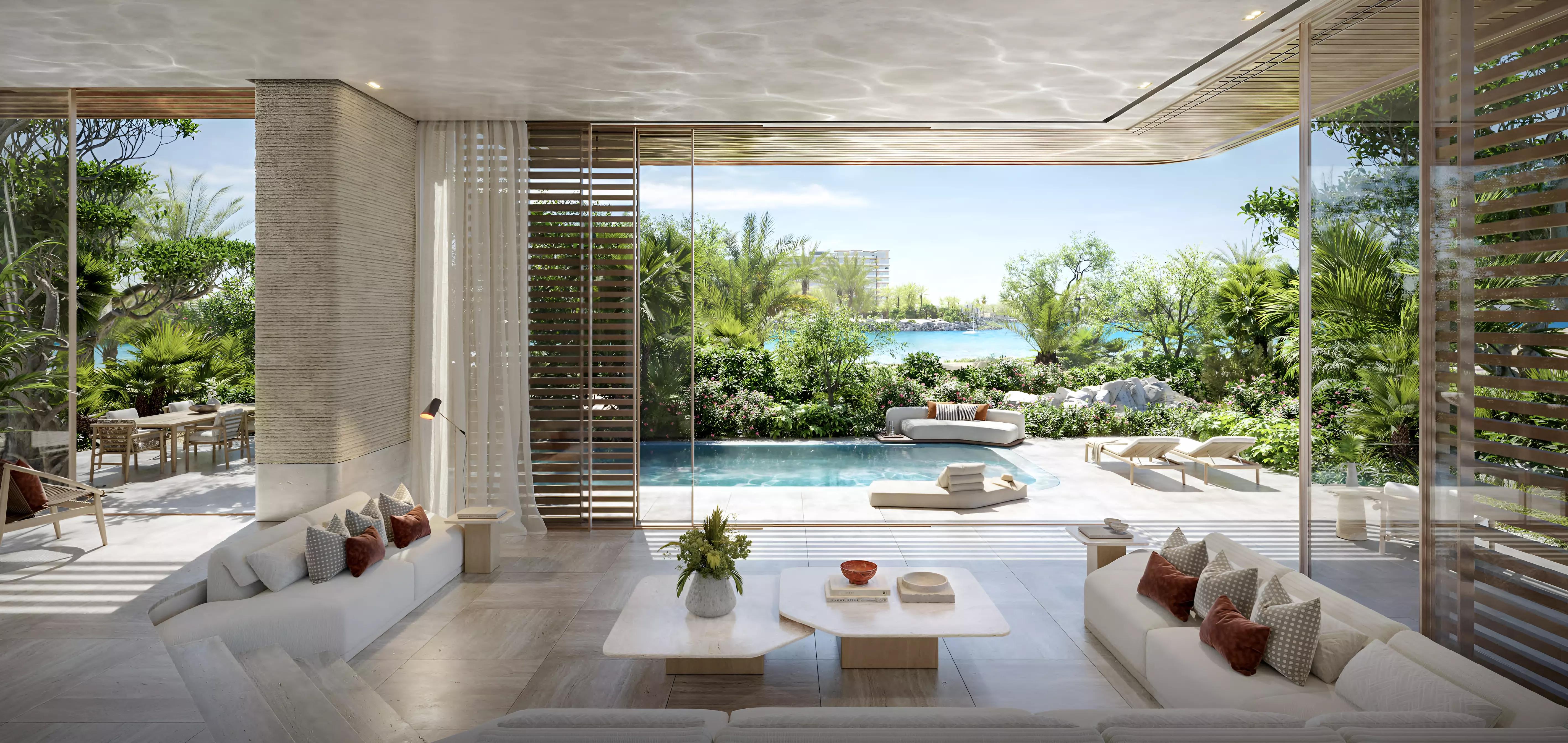 Solaya in La Mer - Image 10