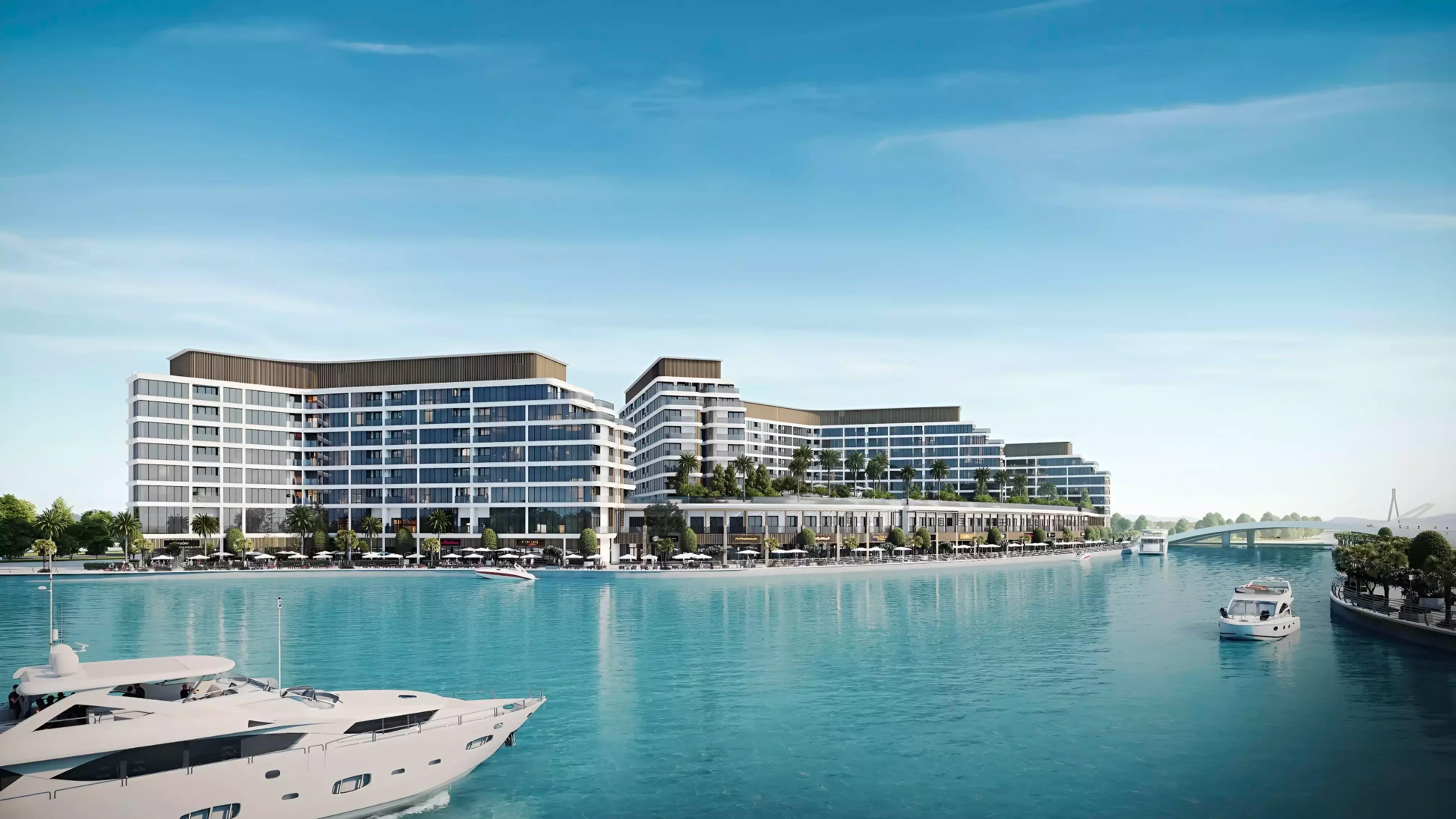Bayfront Marina Residences - Image 4