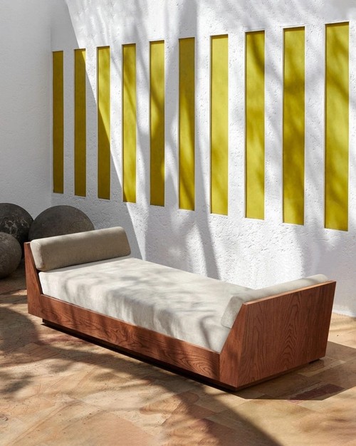OAK WOOD DAYBED BARRAGAN