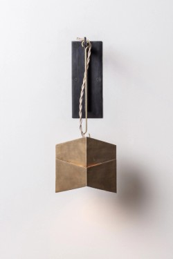 Front Wall Mount