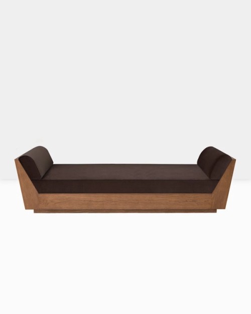 OAK WOOD DAYBED 