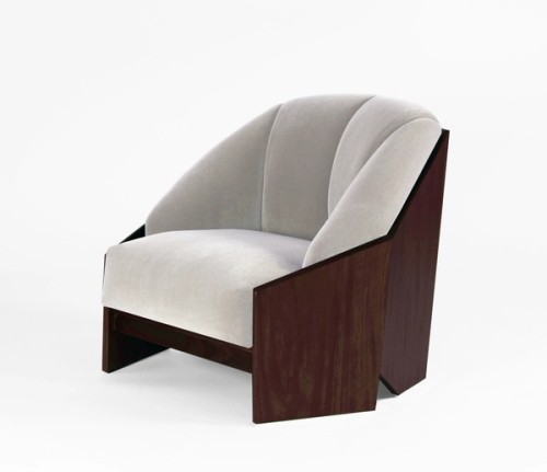 CHATEAU CHAIR WALNUT