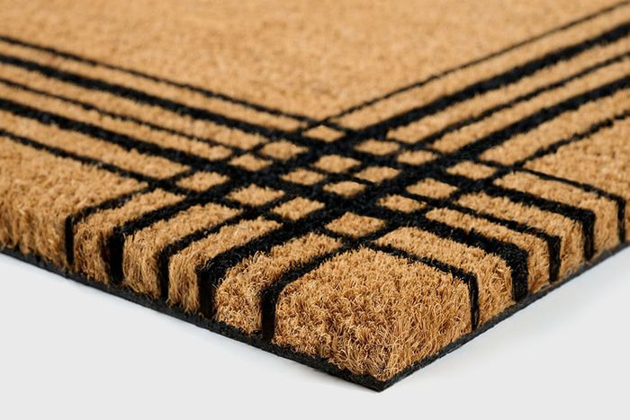 It's Only Natural - Made entirely from natural materials, each Wicka doormat is crafted from quality coir - the tough, fibrous outer layer of coconuts found abundantly throughout India. This heavy-duty and fully sustainable material is woven into a dense pile that effectively traps dirt from shoes before entering your home.