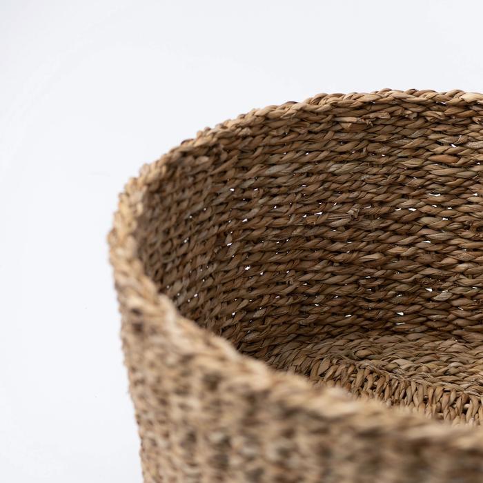 Material Matters - Hudson is made from seagrass, a fast growing flowering plant that grows abundantly in shallow, saltwater marshes around the world. Biodegradable and sustainable, seagrass makes for an ideal environmental friendly product to dry, twist and weave.
