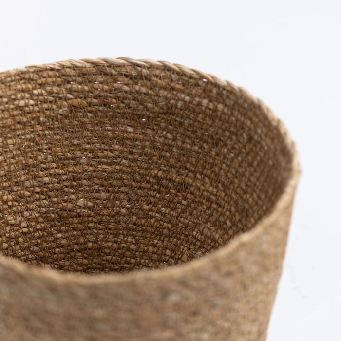 Material Matters - Sutton is made from seagrass, a fast growing flowering plant that grows abundantly in shallow, saltwater marshes around the world. Biodegradable and sustainable, seagrass makes for an ideal environmental friendly product to dry, twist and weave.