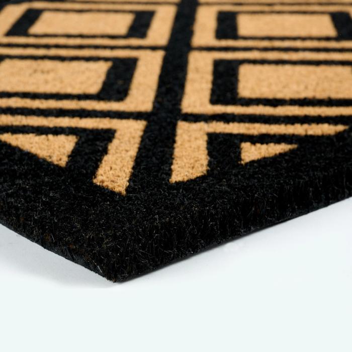 It's Only Natural - Made entirely from natural materials, each Wicka doormat is crafted from quality coir - the tough, fibrous outer layer of coconuts found abundantly throughout India. This heavy-duty and fully sustainable material is woven into a dense pile that effectively traps dirt from shoes before entering your home.