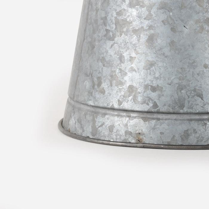 Authentic Finishes - Each piece in our tinware collection is hand-finished to achieve an authentically aged patina, reminiscent of antiques that have gracefully weathered the passage of time. Through expert craftsmanship, we recreate the natural wear and character that develop over centuries, resulting in a lived-in look that adds depth, beauty, and a sense of history to any home or garden.