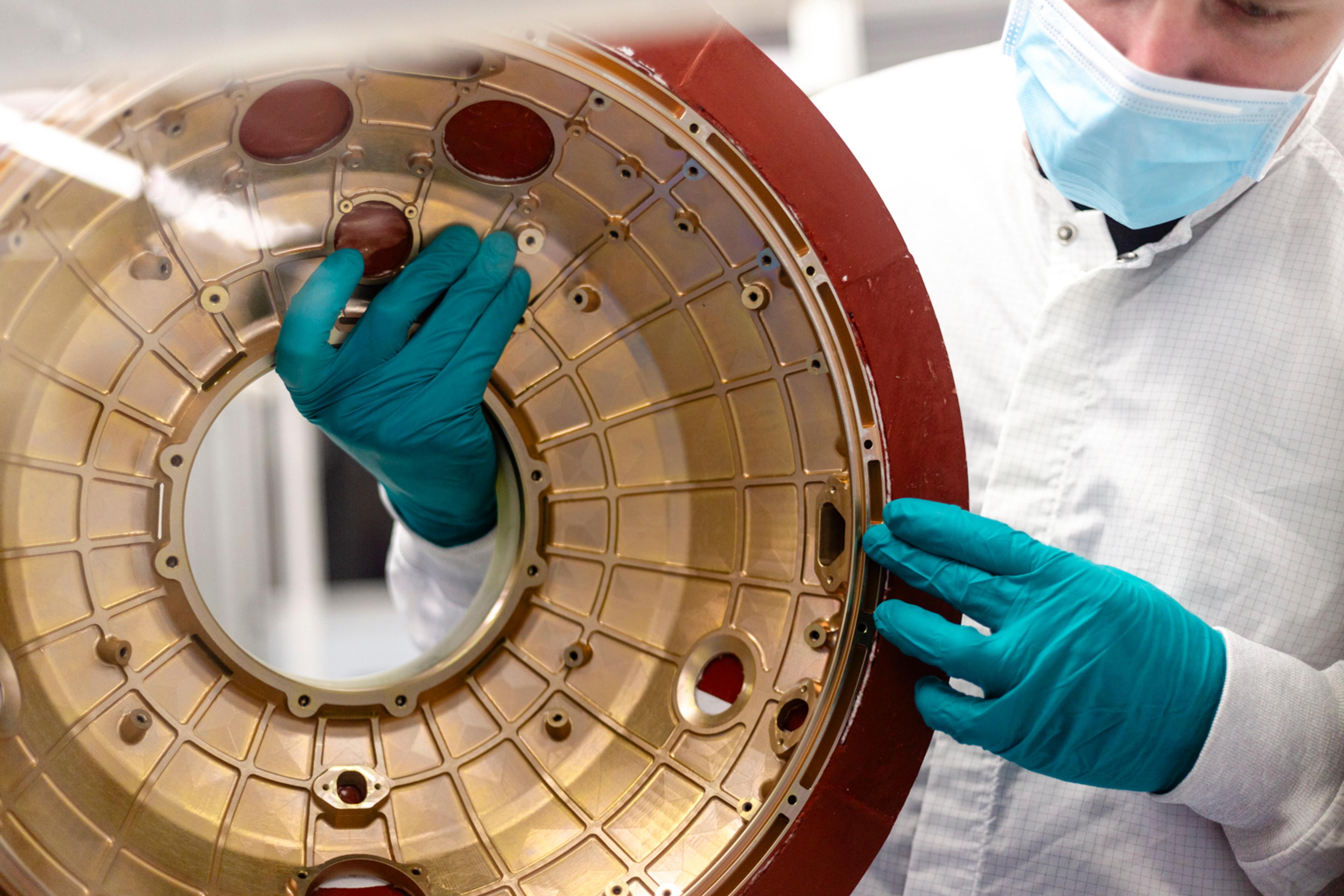 Ray Spacecraft Structure