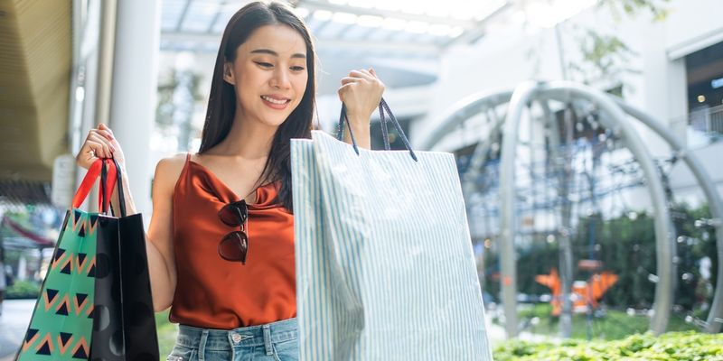 Sollievo per il lusso dal bazooka cinese, JP Morgan taglia tp di Moncler