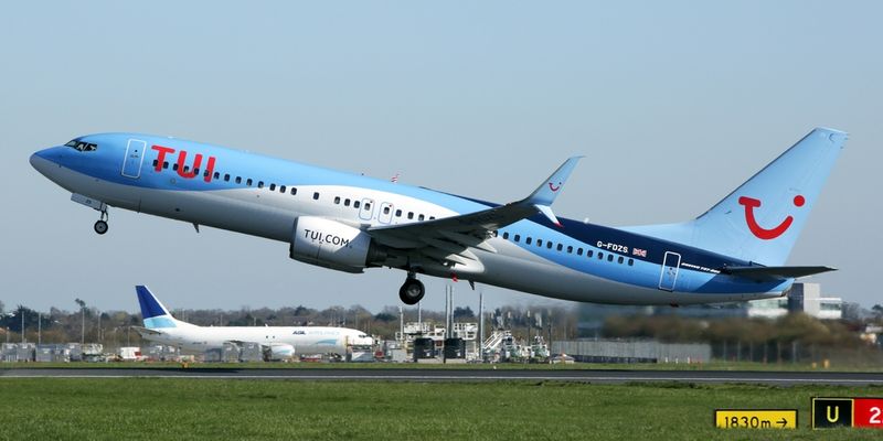 TUI, ricavi record e previsioni di crescita per il 2024