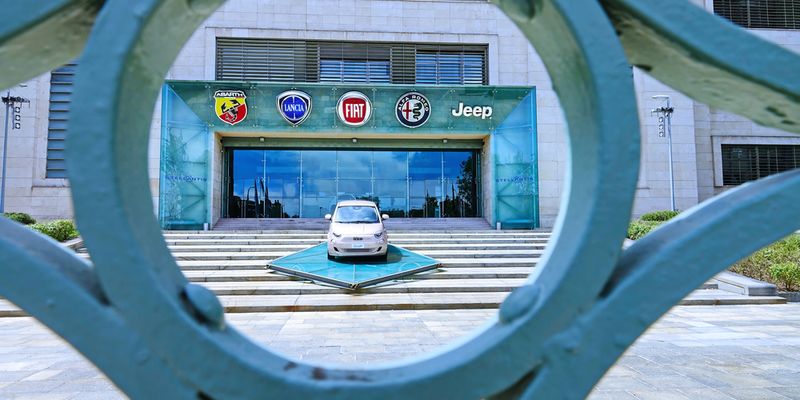 Stellantis, Goldman Sachs alza il target price