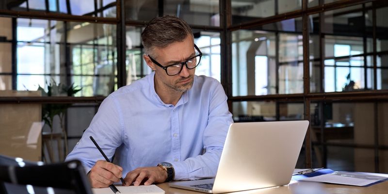 Cedole incondizionate al 10,2% e livelli di autocall decrescenti su tre big di Piazza Affari