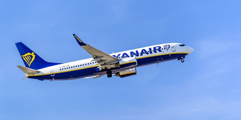 Ryanair: decollano le polemiche sul maxi-compenso del Ceo
