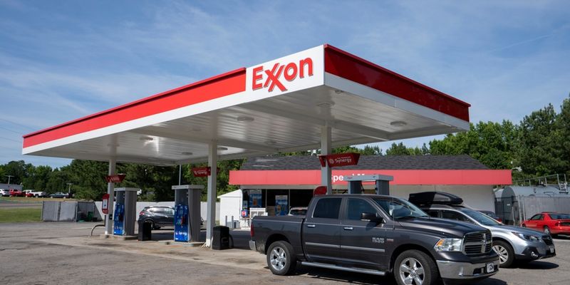 Warning Exxon: previsto calo degli utili nel trimestre