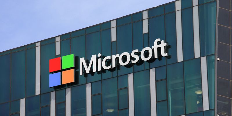 Microsoft, ricavi e utile oltre le attese spinti da Intelligenza Artificiale e cloud