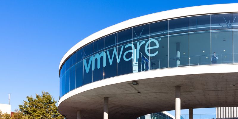 VMware: più probabile l'acquisizione da parte di Broadcom. Alziamo ulteriormente il prezzo obiettivo