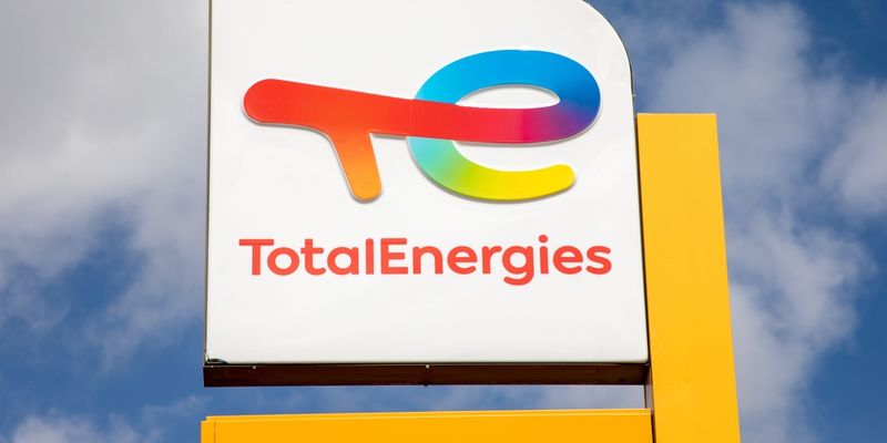 TotalEnergies: risultati in linea con consensus. Esclusa l'ipotesi di medio/grosse acquisizioni. Aumentiamo il prezzo obiettivo