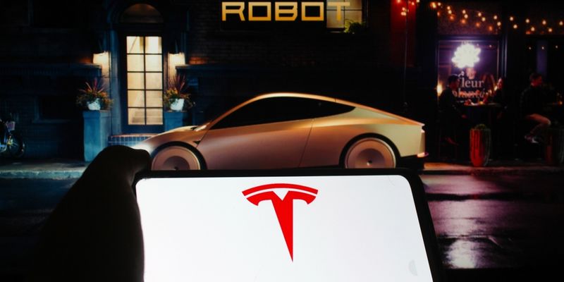 Tesla, Jp Morgan cambia rotta: target price triplicato
