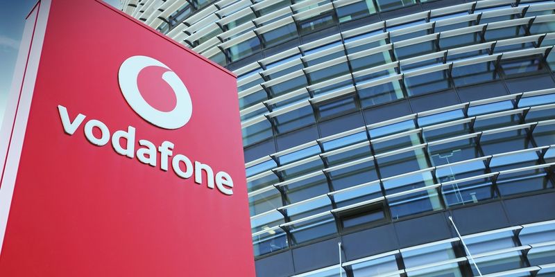 Vodafone dice no alla fusione con iliad in Italia