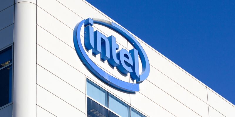 Intel avvia lo spinoff dei chip programmabili
