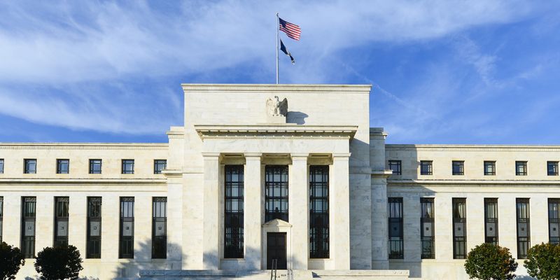 La Fed tornerà ad alzare i tassi? Le previsioni degli analisti