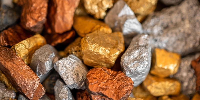 Materie prime: nuova spinta da oro, rame e gas naturale