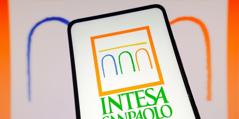 Intesa Sanpaolo, Citi alza il target price