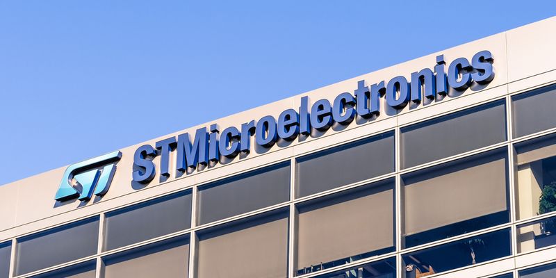 StM, il governo italiano preme per un cambio al vertice