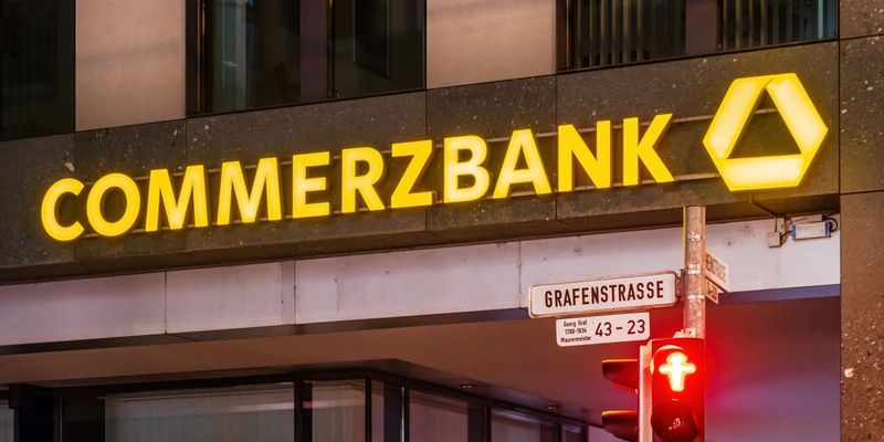 Commerzbank, la festa in Borsa si ferma. Il pallino in mano a Orcel