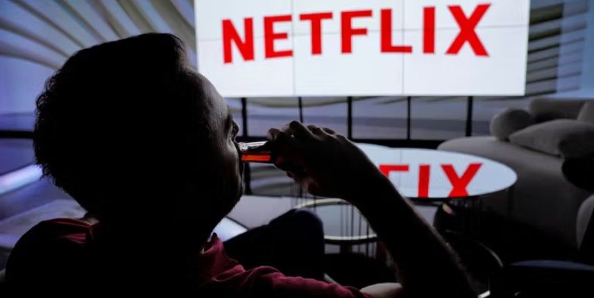 Warner Bros. respinge la nuova offerta di Paramount: “meglio l’accordo con Netflix”